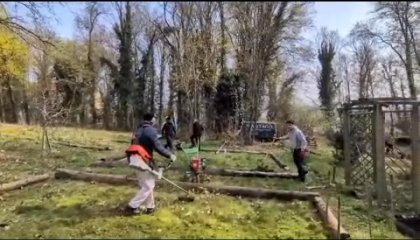 🌱 Retour en images sur notre chantier participatif de la semaine dernière ! Pendant 4 jours, des jeu (...)