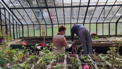 Bonjour à toute et à tous !  Deuxième atelier sur le jardin collectif situé à Maxéville !  (...)